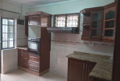 4 Bed House with En Suite at Loresho Area