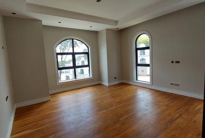 4 Bed House with En Suite at Loresho Ridge - 4