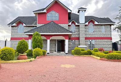 6 Bed House with En Suite at Epz