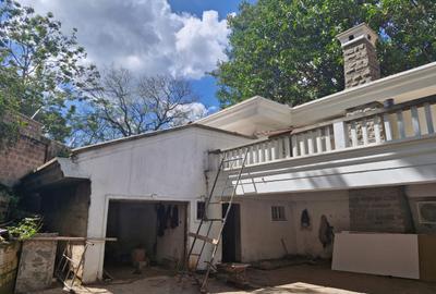 7 Bed House with En Suite in Muthaiga