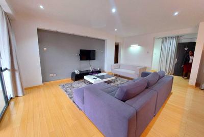 Serviced 2 Bed Apartment with En Suite at Brookside Drive - 4