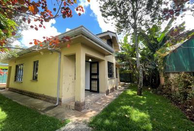 3 Bed House with En Suite in Runda - 2