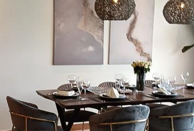 3 Bed Apartment with Swimming Pool in Riverside - 4