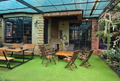 3 Bed Townhouse with En Suite at Nyari Close - 3