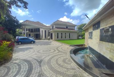 7 Bed House with En Suite in Karen - 2