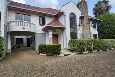 4 Bed Townhouse with En Suite in Kileleshwa
