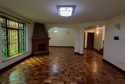 5 Bed Townhouse with En Suite in Kileleshwa