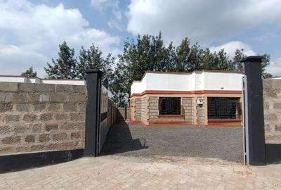 3 Bed House with En Suite at Olkeri