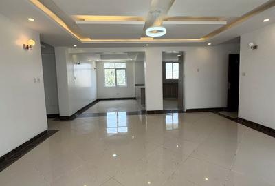 3 Bed Apartment with En Suite at Hatheru Road