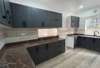 4 Bed House with En Suite in Kitisuru - 2