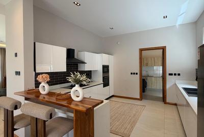 4 Bed Villa with En Suite in Loresho - 2