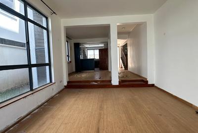 4 Bed Townhouse with En Suite at Convent Lane - 4