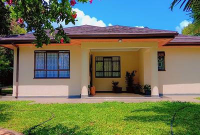 2 Bed House with En Suite in Runda