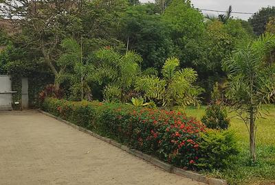 6 Bed House with En Suite in Karen - 4