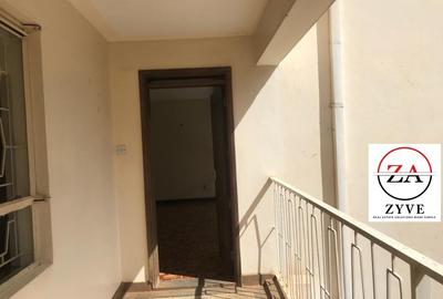 3 Bed Apartment with En Suite in State House