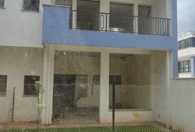 4 Bed Townhouse with En Suite in Langata