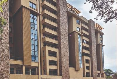 3 Bed Apartment with En Suite at Kilimani Estate Nairobi