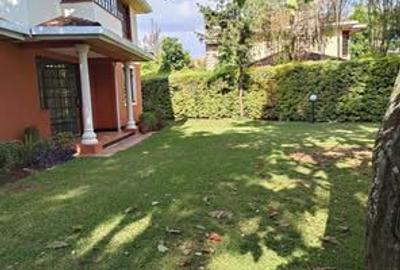 4 Bed Townhouse with En Suite at Four Ways - 2