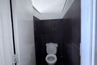 1,300 ft² Commercial Property with Parking in General Mathenge - 4