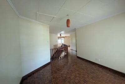 4 Bed House in Spring Valley - 4