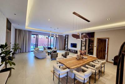 4 Bed Apartment with En Suite in Loresho