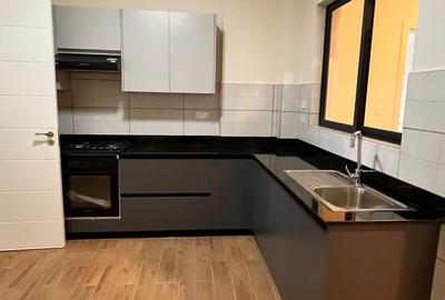 1 Bed Apartment with En Suite at Lavington Mall