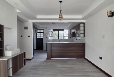 4 Bed Townhouse with En Suite in Ngong - 2