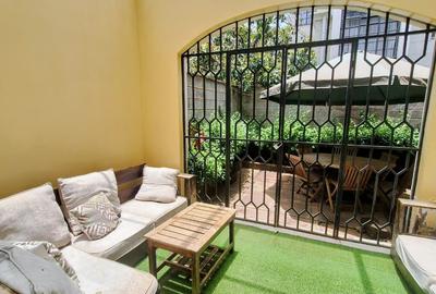 4 Bed House with En Suite at Lavington - 3