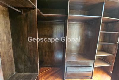 Furnished 2 Bed Apartment with En Suite in Gigiri - 4