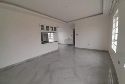 3 Bed Villa with En Suite in Syokimau