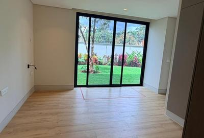 5 Bed Villa with En Suite at Kyuna - 4