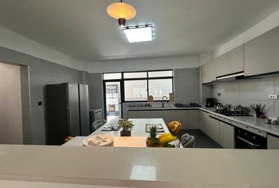 4 Bed Apartment with En Suite at Githunguri Road - 2