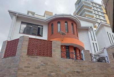 5 Bed Townhouse with Staff Quarters in Westlands Area