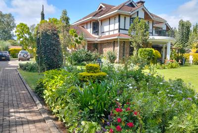 4 Bed House with En Suite in Karen