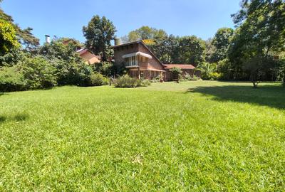 2 Bed House with En Suite at Lakeview - 2