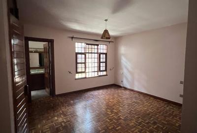 4 Bed Townhouse with En Suite at Peponi Road - 4