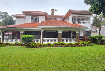 5 Bed House with En Suite at Rosslyn Road - 3