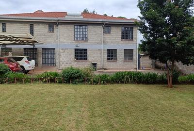 4 Bed House with En Suite in Runda - 2