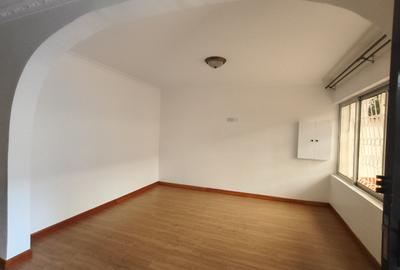 3 Bed Townhouse with En Suite at Karuna Close - 2