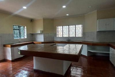 1.1 ac Land at Njumbi