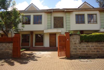 4 Bed Townhouse with En Suite in Lavington