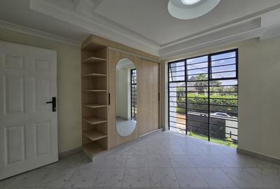 4 Bed House with Staff Quarters in Kamakis - 4