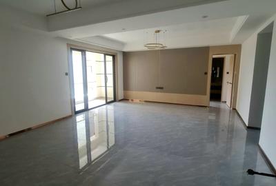 2 Bed Apartment with En Suite in Riverside - 3