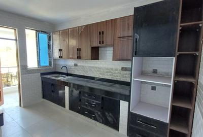 3 Bed Apartment with En Suite at Tausi Road