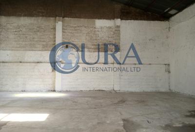 4,000 ft² Warehouse with Backup Generator in Industrial Area