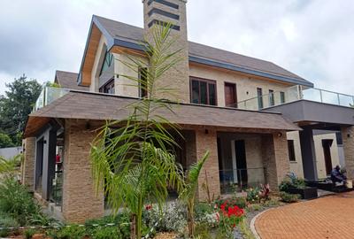 5 Bed House with En Suite at Runda