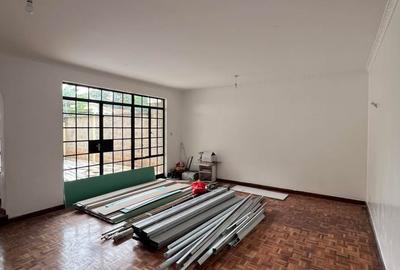 4 Bed Townhouse with En Suite in Lavington - 2