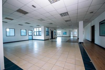 5,000 ft² Office with Service Charge Included in Kilimani