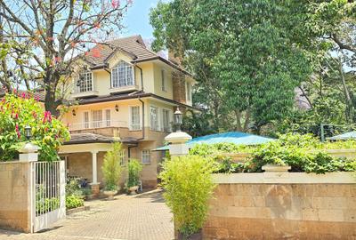 5 Bed Townhouse with En Suite at Nis Road Nairobi International School