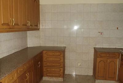 3 Bed Apartment with Swimming Pool in Kilimani - 3